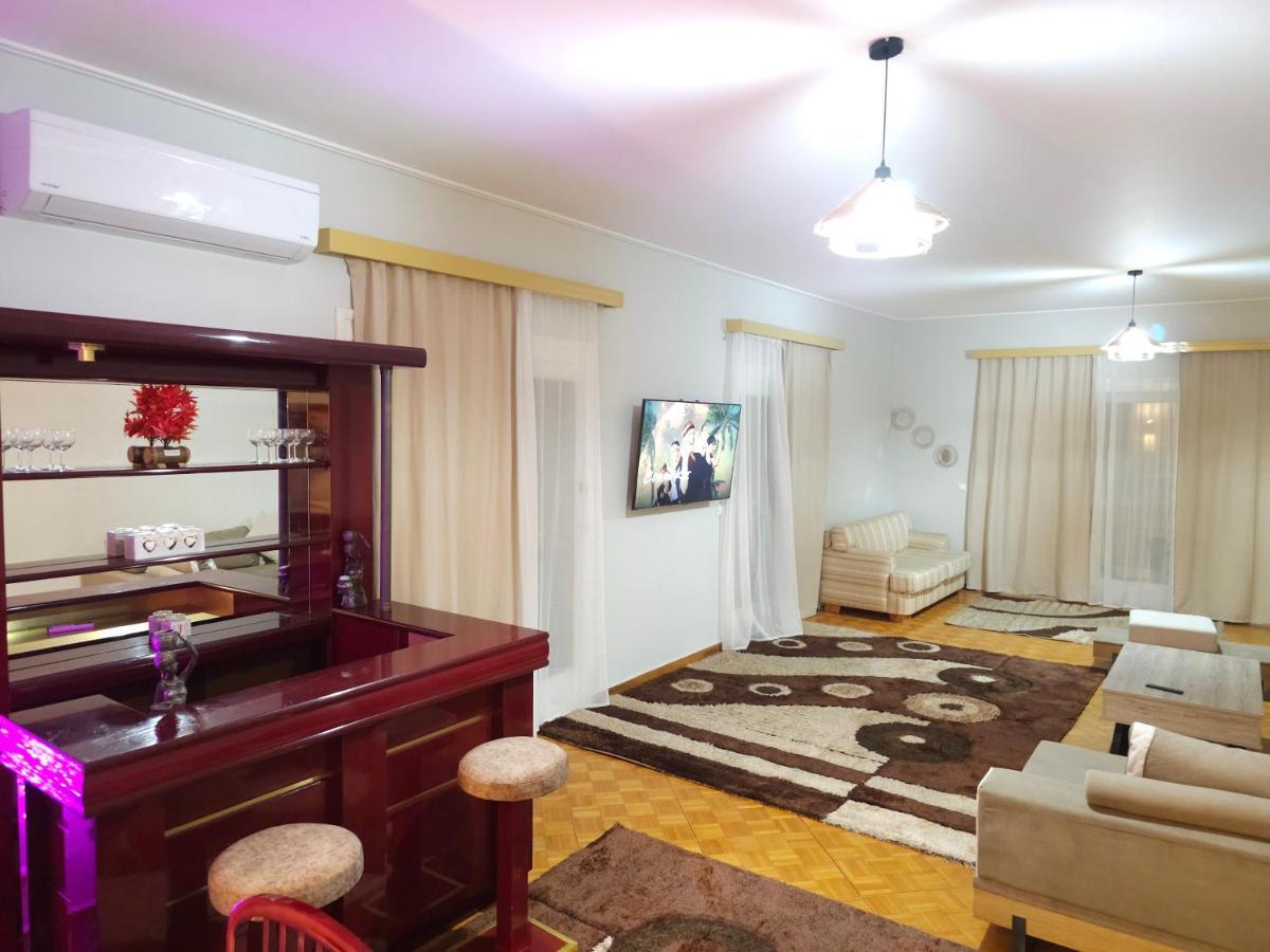 אתונה Luxurious Palace By Hospitality Gr מראה חיצוני תמונה